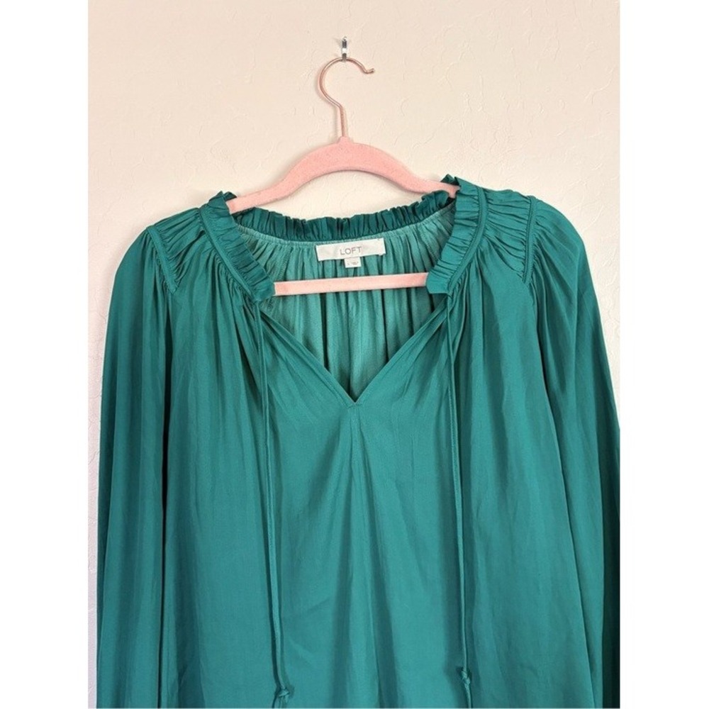 LOFT Peasant Blouse Women Large Green Excellent Smocked Tie Neck Long Sleeve - Picture 2 of 6